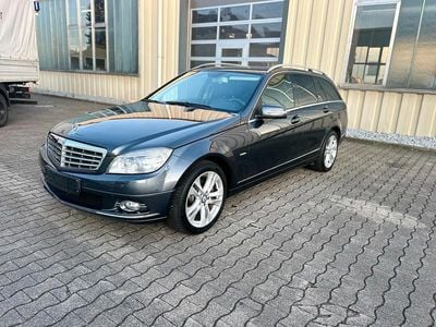 Grau Gebraucht 2009 Mercedes C200 Kombi | 6.350 €