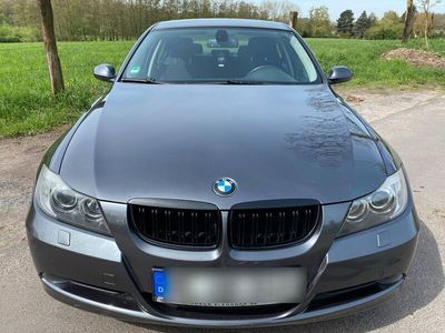 gebraucht BMW 318 E90 - i - Super Auto - Neue Steuerkette - TÜV ✅