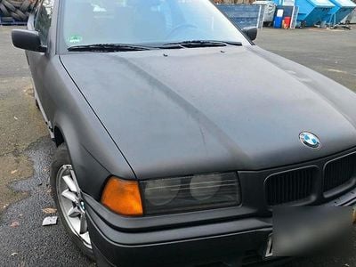Gebraucht BMW 316 105 PS (77 kW) 1995 Schwarz Kleinwagen