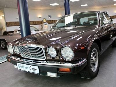 Usata Jaguar XJ6 Sovereign 213 CV (156 kW) 1986 Marrone Berlina
