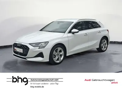 Gebraucht Audi A3 Advanced 150 PS (110 kW) 2025 Gletscherweiß metallic Limousine