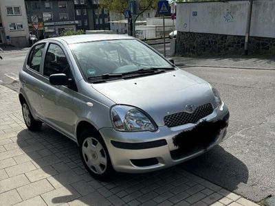 gebraucht Toyota Yaris 1.0L TÜV 09/25