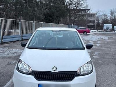 Weiß Gebraucht 2015 Skoda Citigo Kleinwagen | 2.599 € (Fairer Preis)