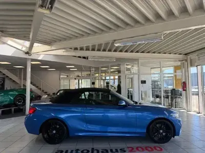Gebraucht BMW 220 M Sport 184 PS (135 kW) 2018 Blau Cabrio