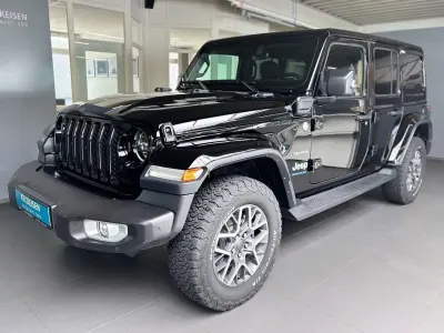 Gebraucht Jeep Wrangler Unlimited Sahara 272 PS (200 kW) 2023 Schwarz SUV