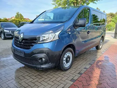 Gebraucht Renault Trafic 125 PS (91 kW) 2017 Blau Van / Kleinbus