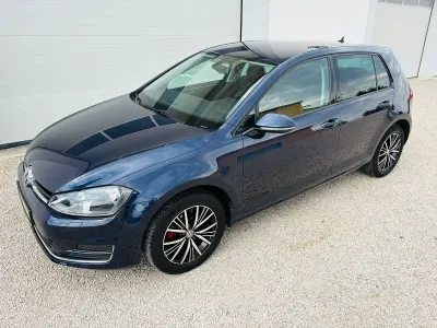 Gebraucht VW Golf VII Allstar 110 PS (80 kW) 2016 Blau Limousine