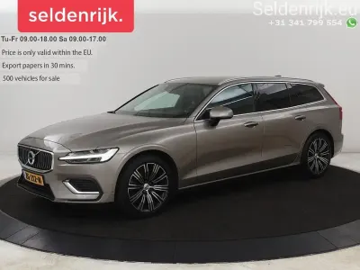 Gebraucht Volvo V60 Inscription 250 PS (183 kW) 2019 Grau Kombi