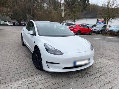 Gebraucht Tesla Model 3 366 kW (498 PS) 2021 Weiß Limousine