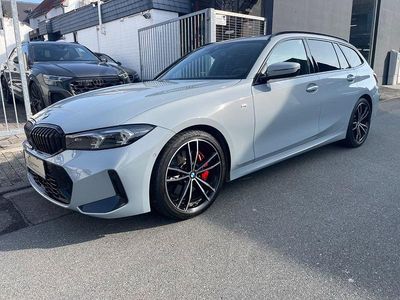 Gebraucht BMW 330 M Sport 286 PS (210 kW) 2022 Grau Kombi