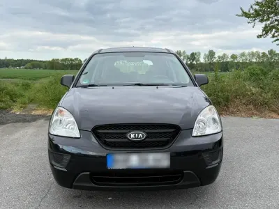 Używany Kia Carens