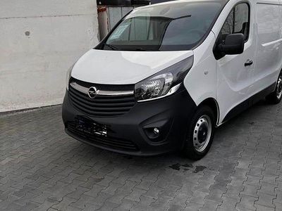 Gebraucht Opel Vivaro 163 PS (119 kW) 2018 Weiß Van / Kleinbus