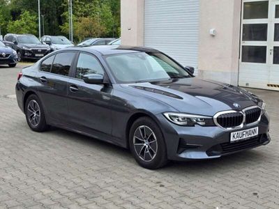 gebraucht BMW 320 i Advantage EU6d