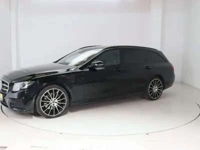 Gebraucht Mercedes E200 AMG line 184 PS (135 kW) 2019 Schwarz Limousine
