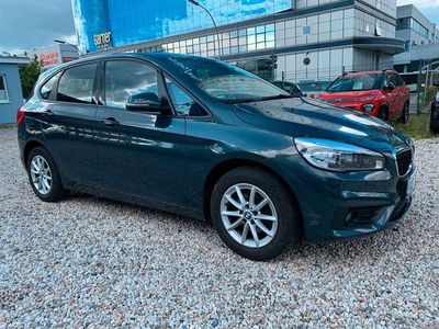 BMW 218