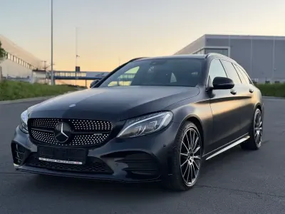 Gebraucht Mercedes C43 AMG AMG 367 PS (269 kW) 2016 Schwarz Limousine