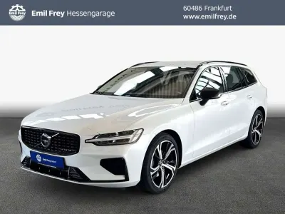 Gebraucht Volvo V60 Plus 197 PS (144 kW) 2023 Weiß Kombi