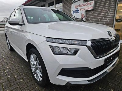 Candyweiss Gebraucht 2024 Skoda Kamiq Ambition SUV | 19.490 € (Guter Preis)