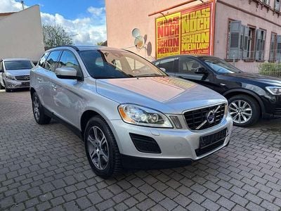 Gebraucht Volvo XC60 Momentum 163 PS (119 kW) 2011 Silber SUV