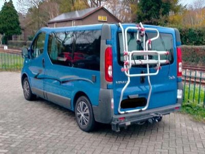 Gebraucht Renault Trafic 90 PS (66 kW) 2009 Blau Van / Kleinbus