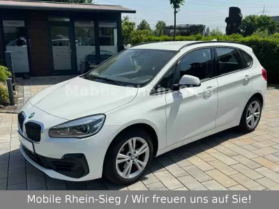 Gebraucht BMW 218 Advantage 140 PS (102 kW) 2019 Weiß Kombi