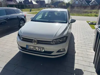 Gebraucht VW Polo Highline 95 PS (69 kW) 2019 Weiß Kleinwagen