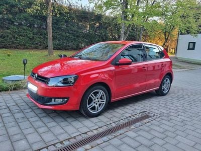 Second-hand VW Polo 86 CP (63 kW) 2011 Roșu Hatchback