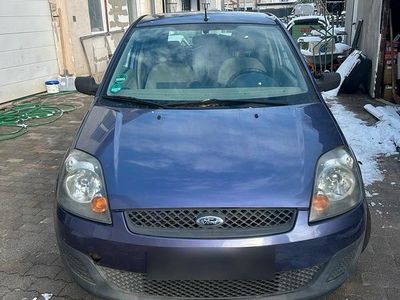 Gebraucht Ford Fiesta 2005 Violet Kleinwagen
