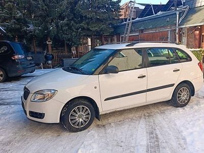 Gebraucht Skoda Fabia 60 PS (44 kW) 2009 Grau Kombi