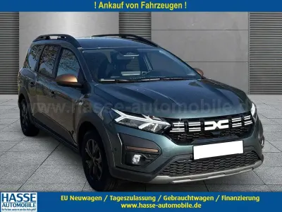 Usata Dacia Jogger Extreme 141 CV (103 kW) 2024 Verde Monovolume