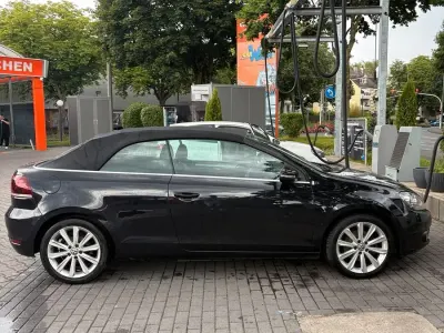 Gebraucht VW Golf 105 PS (77 kW) 2011 Schwarz Cabrio