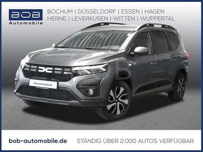 Gebraucht Dacia Jogger Expression 141 PS (103 kW) 2025 Dolomitgrau (grau) Van / Kleinbus
