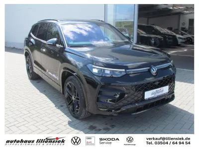 Gebraucht VW Tayron R-line 193 PS (141 kW) 2026 Schwarz SUV