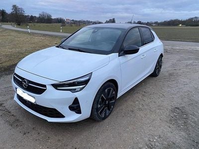 Gebraucht Opel Corsa-e Ultimate 100 kW (136 PS) 2021 Weiß Kleinwagen