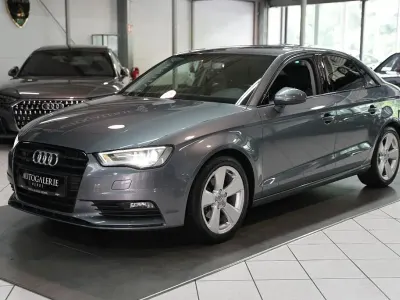 Gebraucht Audi A3 Ambition 125 PS (91 kW) 2016 Grau Limousine