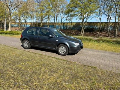 Usata VW Golf IV 75 CV (55 kW) 1999 Nero Utilitaria