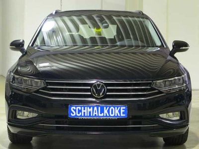 Gebraucht VW Passat Business 150 PS (110 kW) 2023 Deep black pearlescent (metallic) Kombi
