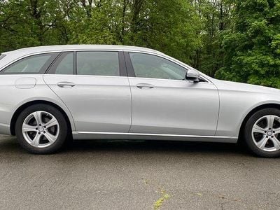 Mercedes E220