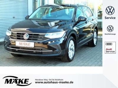 Deep black perleffekt Gebraucht 2022 VW Tiguan Active SUV | 26.350 € (Fairer Preis)
