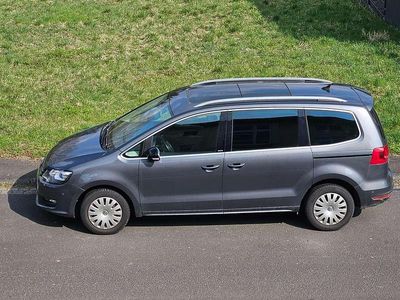 Gebraucht VW Sharan Style 140 PS (102 kW) 2012 Grau Van / Kleinbus