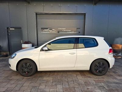 Gebraucht VW Golf VI 80 PS (58 kW) 2009 Weiß Kleinwagen