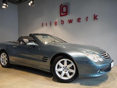 Blau Gebraucht 2001 Mercedes SL500 Cabrio | 30.941 €
