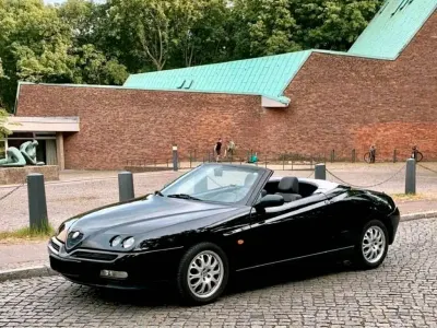 Occasion Alfa Romeo Spider 150 ch (110 kW) 1998 Noir Cabriolet