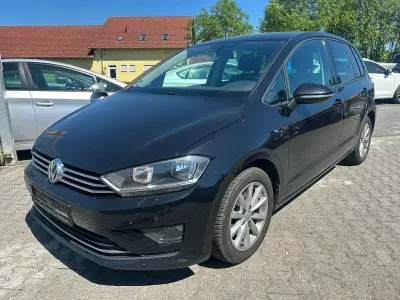 Gebraucht VW Golf VII LOUNGE 125 PS (91 kW) 2015 Schwarz Limousine