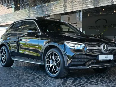 Gebraucht Mercedes GLC400d AMG line 330 PS (242 kW) 2020 Schwarz SUV