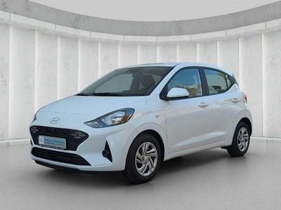 Gebraucht Hyundai i10 Select 63 PS (46 kW) 2024 Weiß Kleinwagen