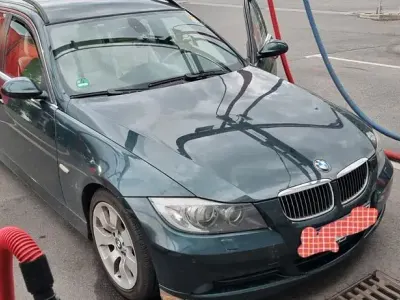 Gebraucht BMW 325 197 PS (144 kW) 2008 Grün Kombi