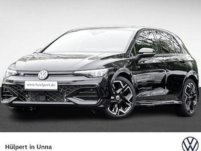 Gebraucht VW Golf VIII R-line 150 PS (110 kW) 2025 Grenadillschwarz metallic Limousine