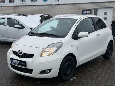 Gebraucht Toyota Yaris Edition 99 PS (72 kW) 2011 Weiß Kleinwagen