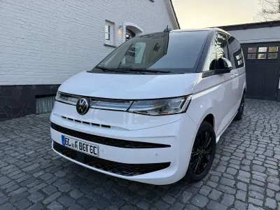 Gebraucht VW Multivan Edition 218 PS (160 kW) 2024 Weiß Van / Kleinbus